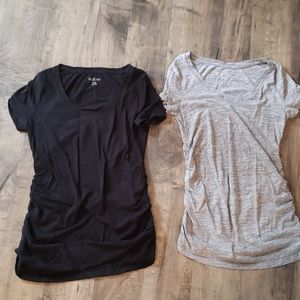 Maternity v-neck tshirts